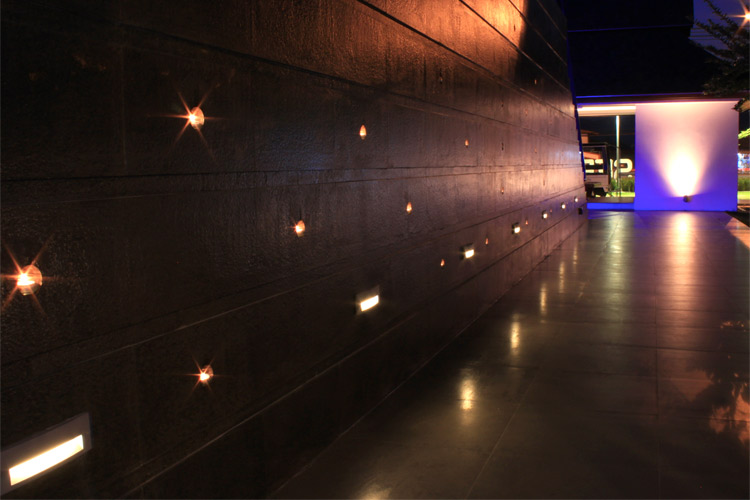 Brick LED Wandleuchte für Rampen und Fassaden