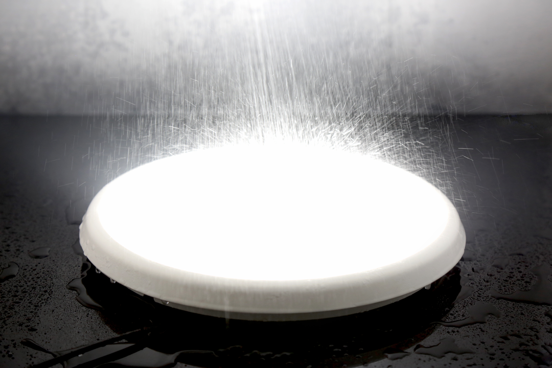 UFO 2.0 LED Deckenleuchte IP54 von SML