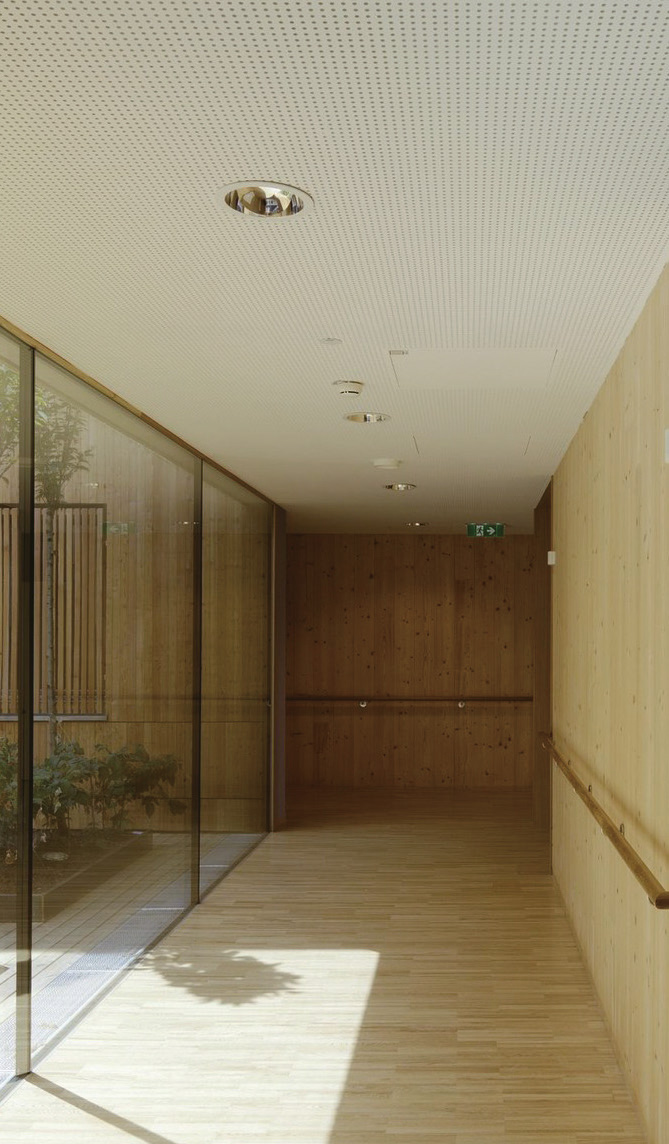 Xerxes DL98 DOB LED Downlight mit glattem Reflektor